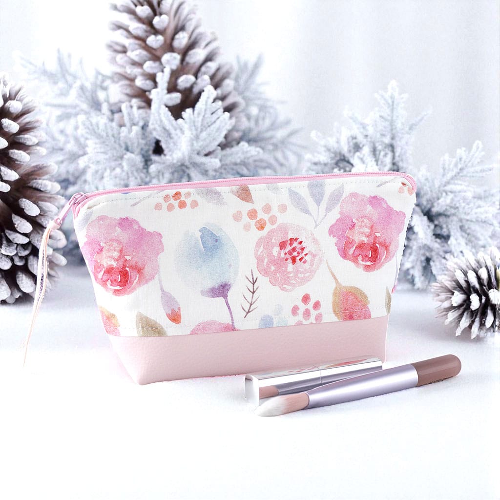 Kosmetiktasche in Watercolordesign mit Kunstleder