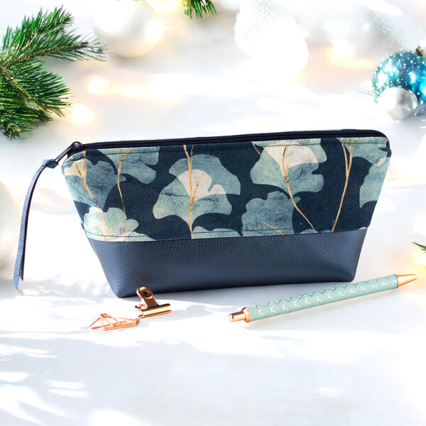 Federmäppchen mit Ginkgo und blauem Kunstleder