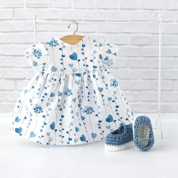 Puppenkleidung Kleid mit blauen Blumen