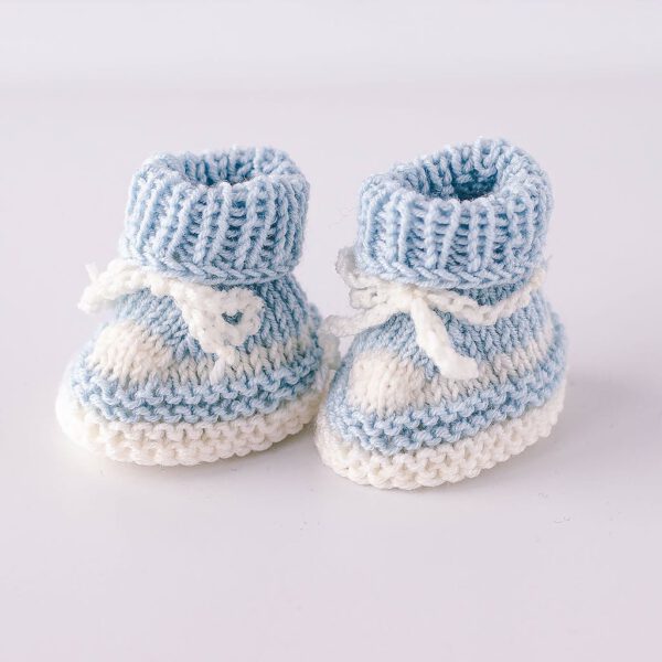 Puppenturnschuhe gestrickt aus Wolle Blau