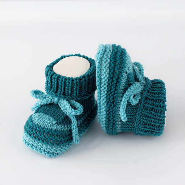 Babyturnschuhe in petrol Tönen