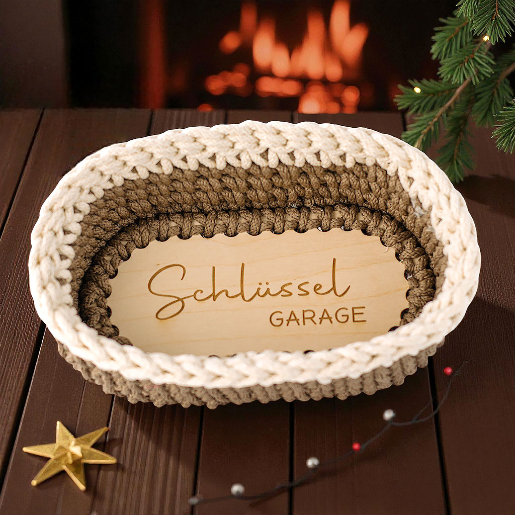 Korb in braun und natur