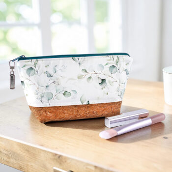 Kosmetiktasche mit Eukalyptus